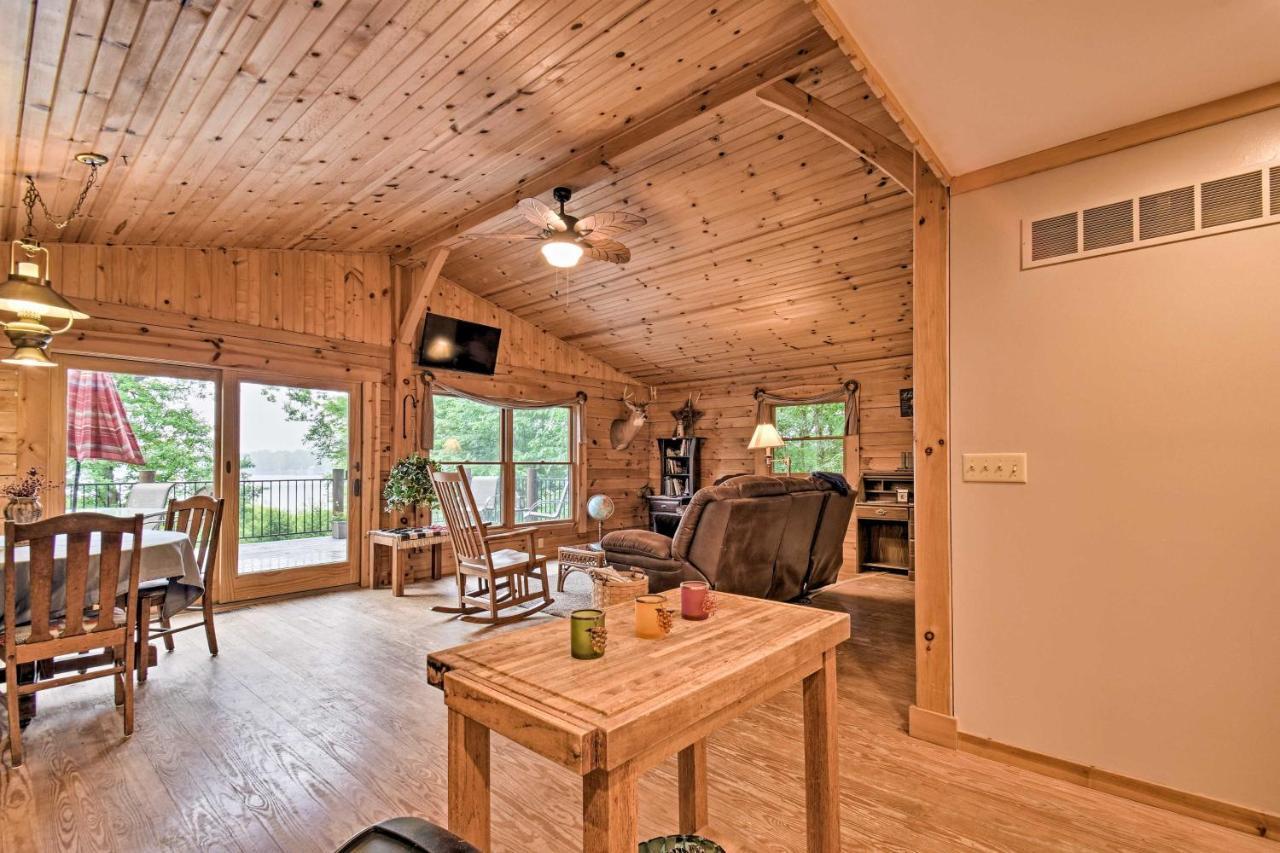 Cozy Amish Country Cabin On Shipshewana Lake! Экстерьер фото