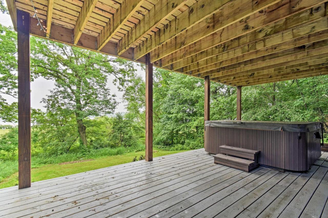 Cozy Amish Country Cabin On Shipshewana Lake! Экстерьер фото