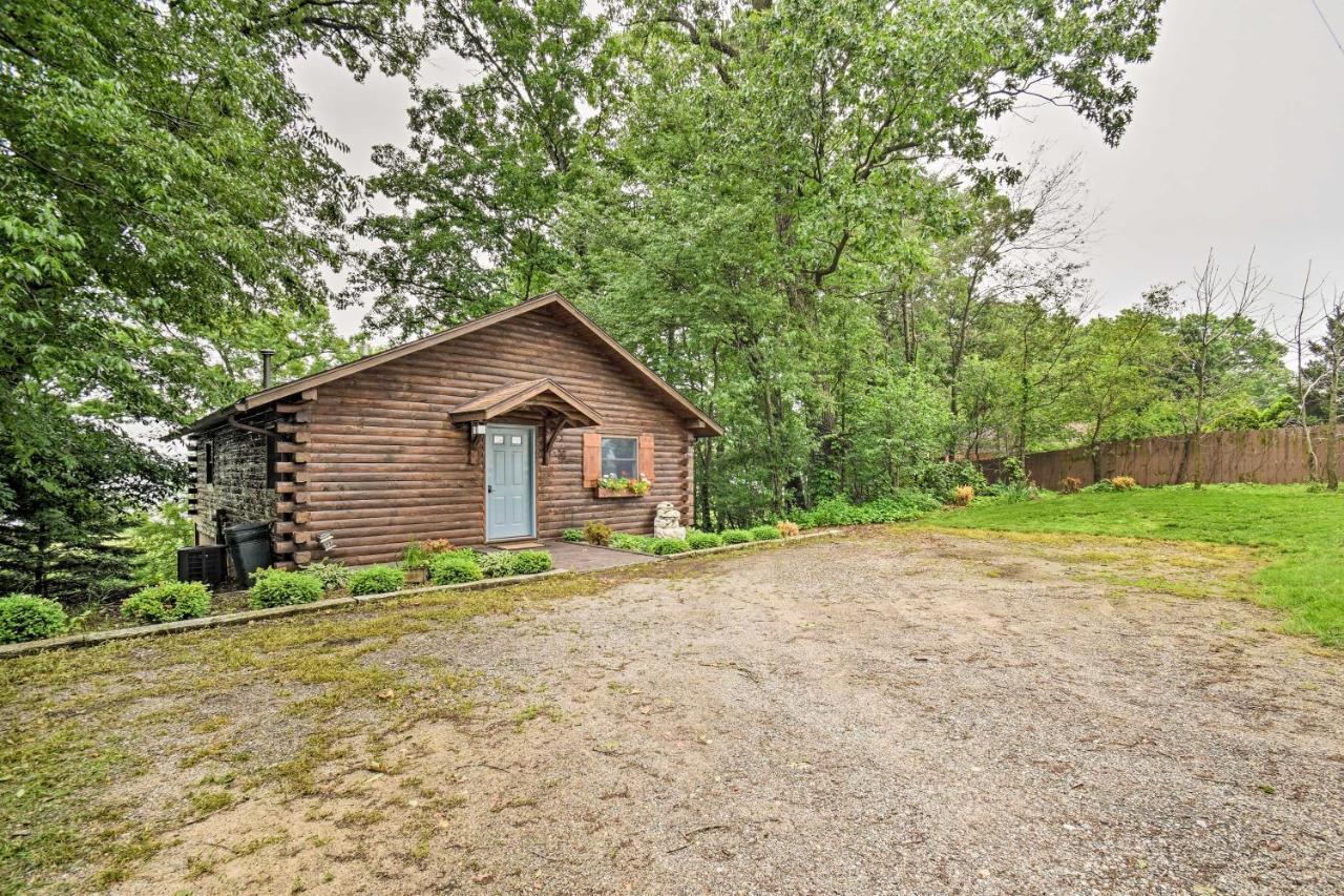 Cozy Amish Country Cabin On Shipshewana Lake! Экстерьер фото